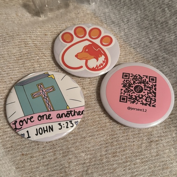 Custom Button Pin 2.5” x 2.5” - Picture 2 of 6